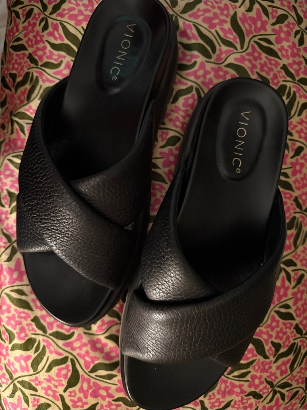 Vionic Vesta black platform sandals women’s size 10 - Picture 2 of 6